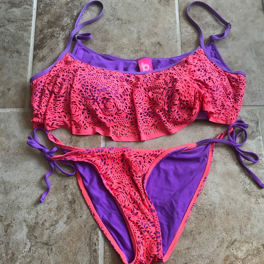 B. Swim bikini